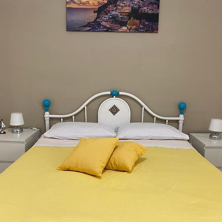 Casa Vacanza: The Wind Rose Vietri Екстериор снимка